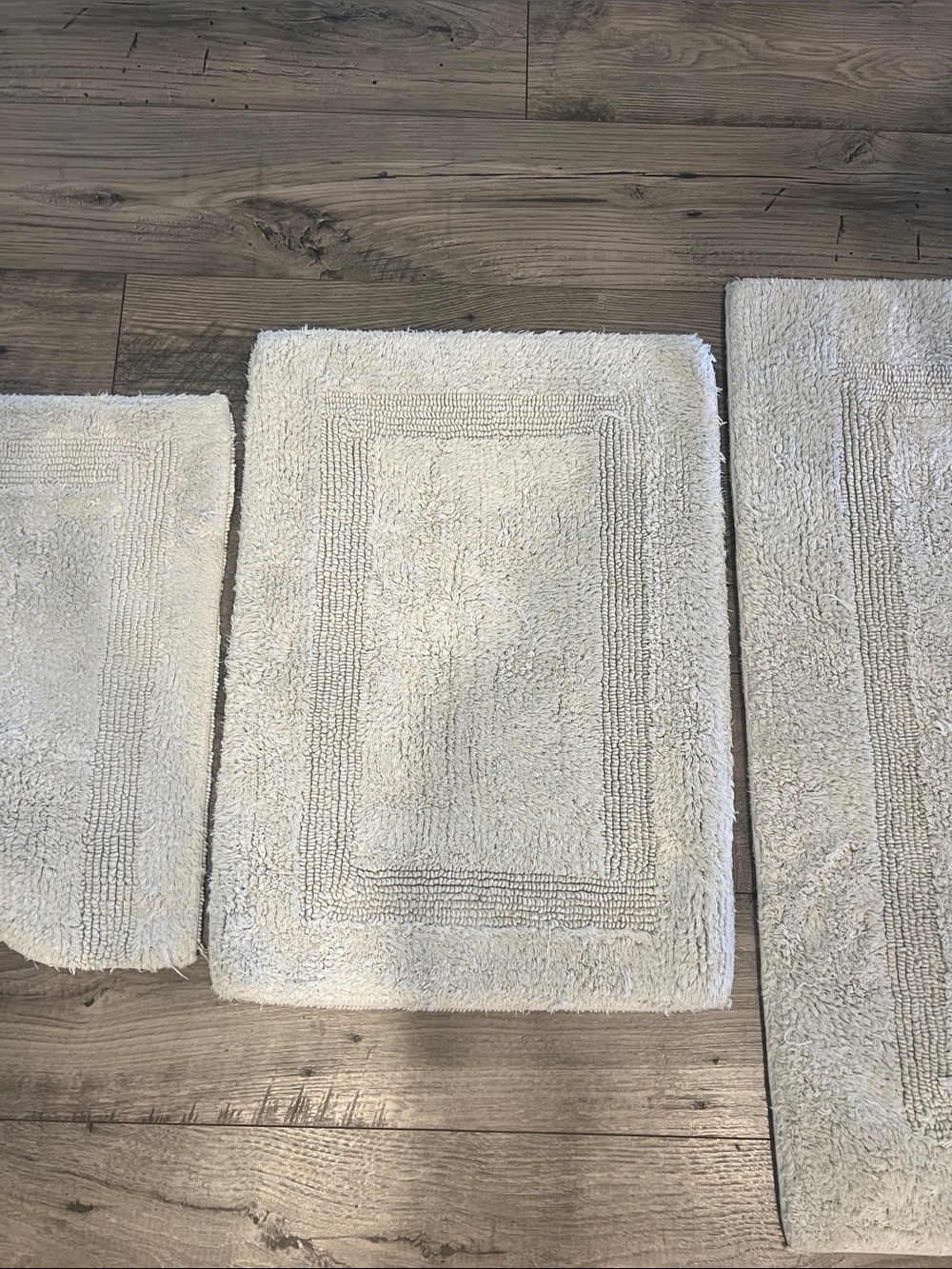 Bath Rug Set - 3 Piece - Picture 3 of 4